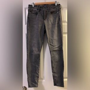 GAP True Skinny Jeans
